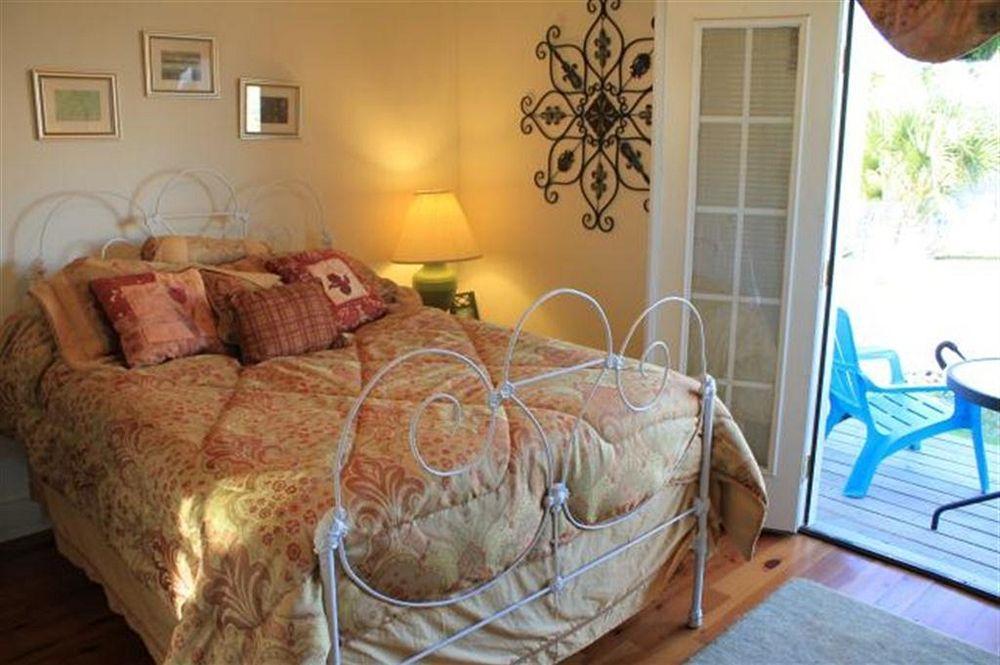 فندق كارول هاوس بد آند بركفاست Bay St. Louis المظهر الخارجي الصورة