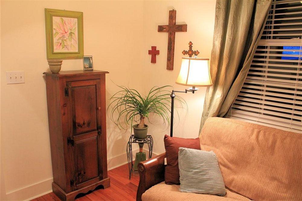 فندق كارول هاوس بد آند بركفاست Bay St. Louis المظهر الخارجي الصورة